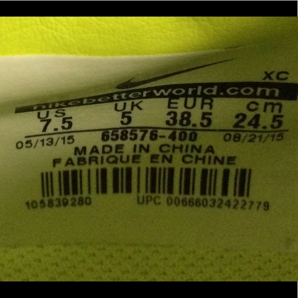 Nike Mercurial Victory V FG Women’s Soccer Cleats - Picture 8 of 8